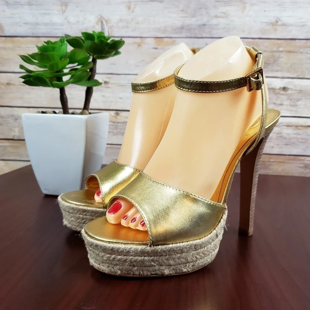 TORY BURCH Gold Platform Ankle Strap